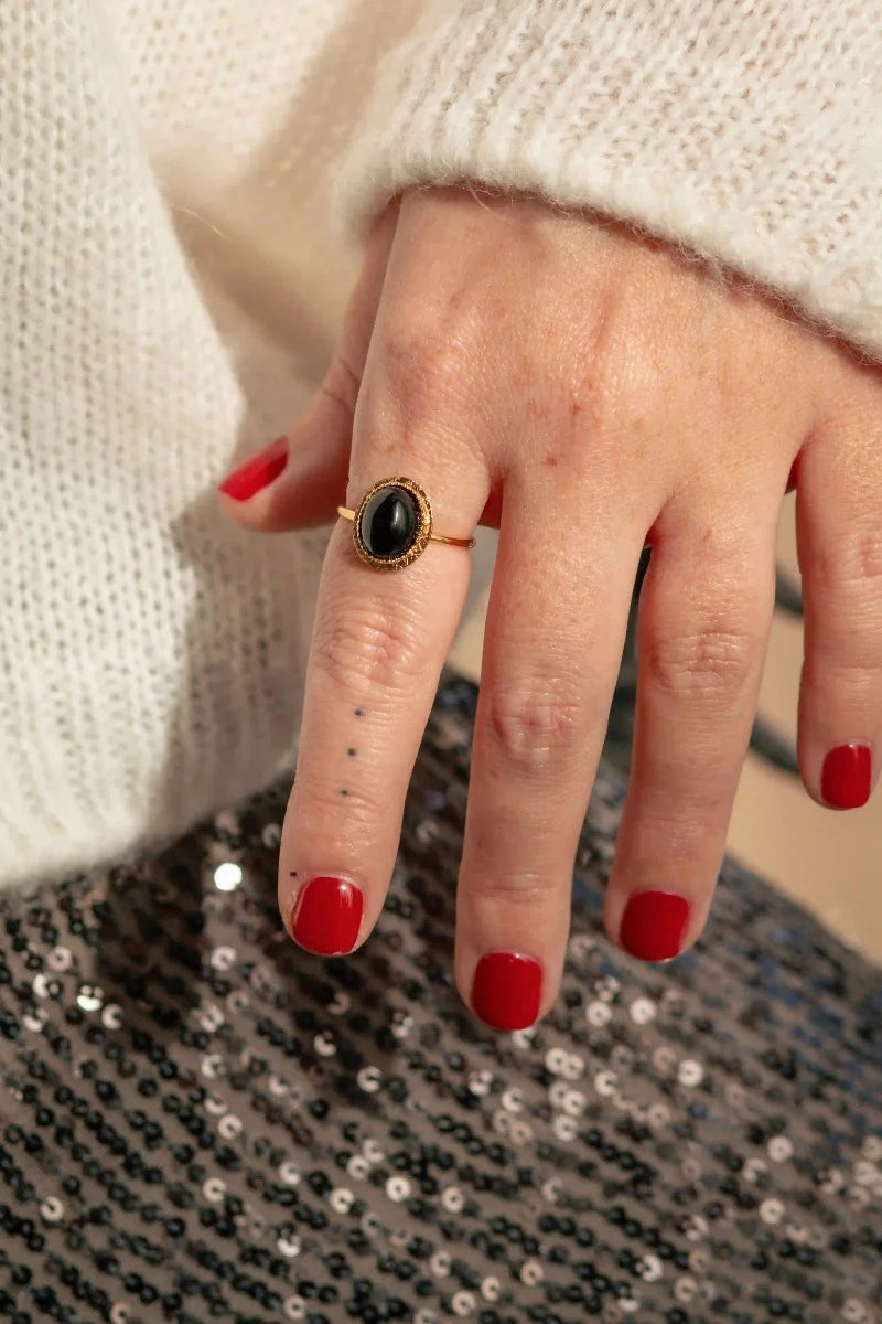 bague pierre noire
