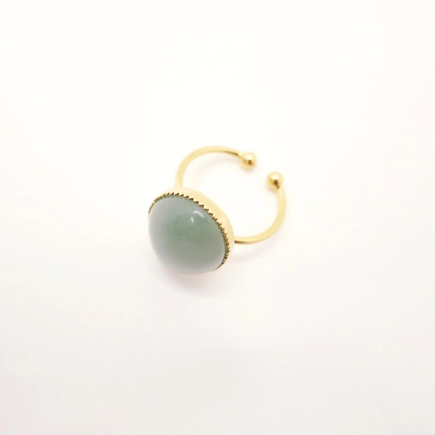 Bague réglable pour femme dorée avec grosse pierre d'Aventurine verte