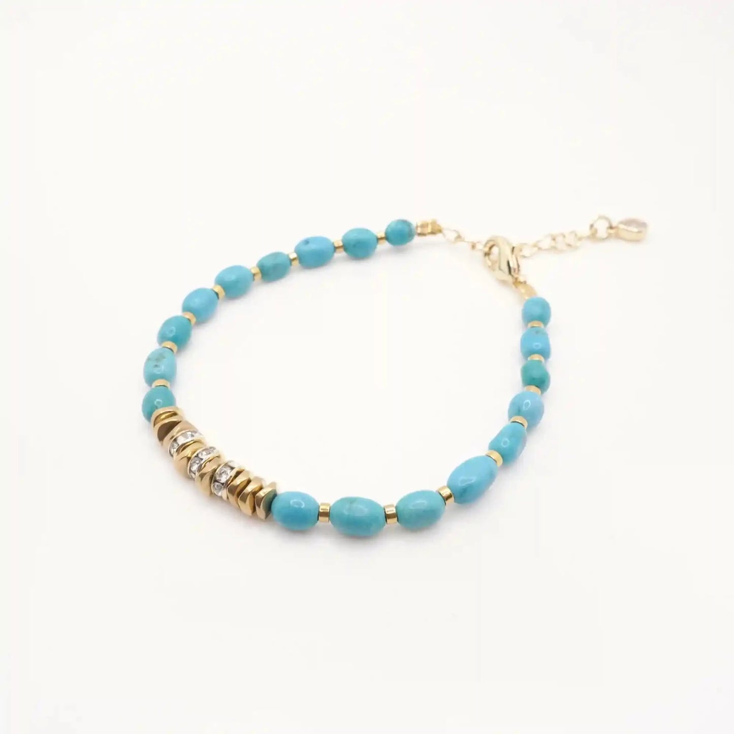 bracelet turquoise et ses perles dorées