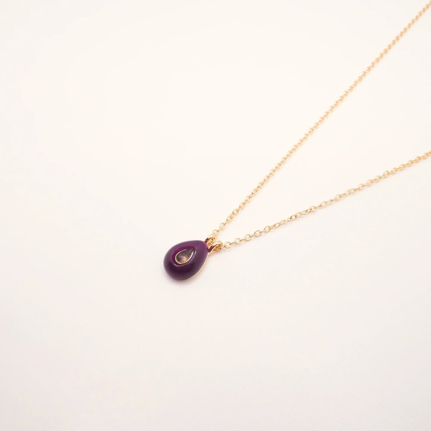 Gold plated pendant necklace