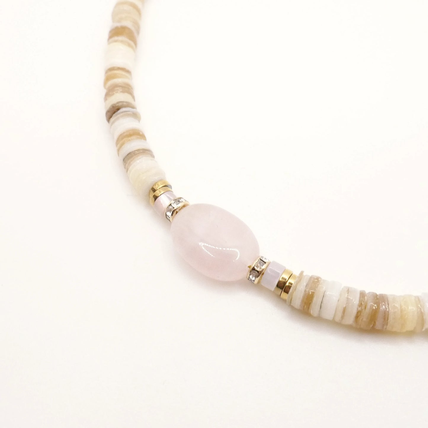 Collier Lonnie