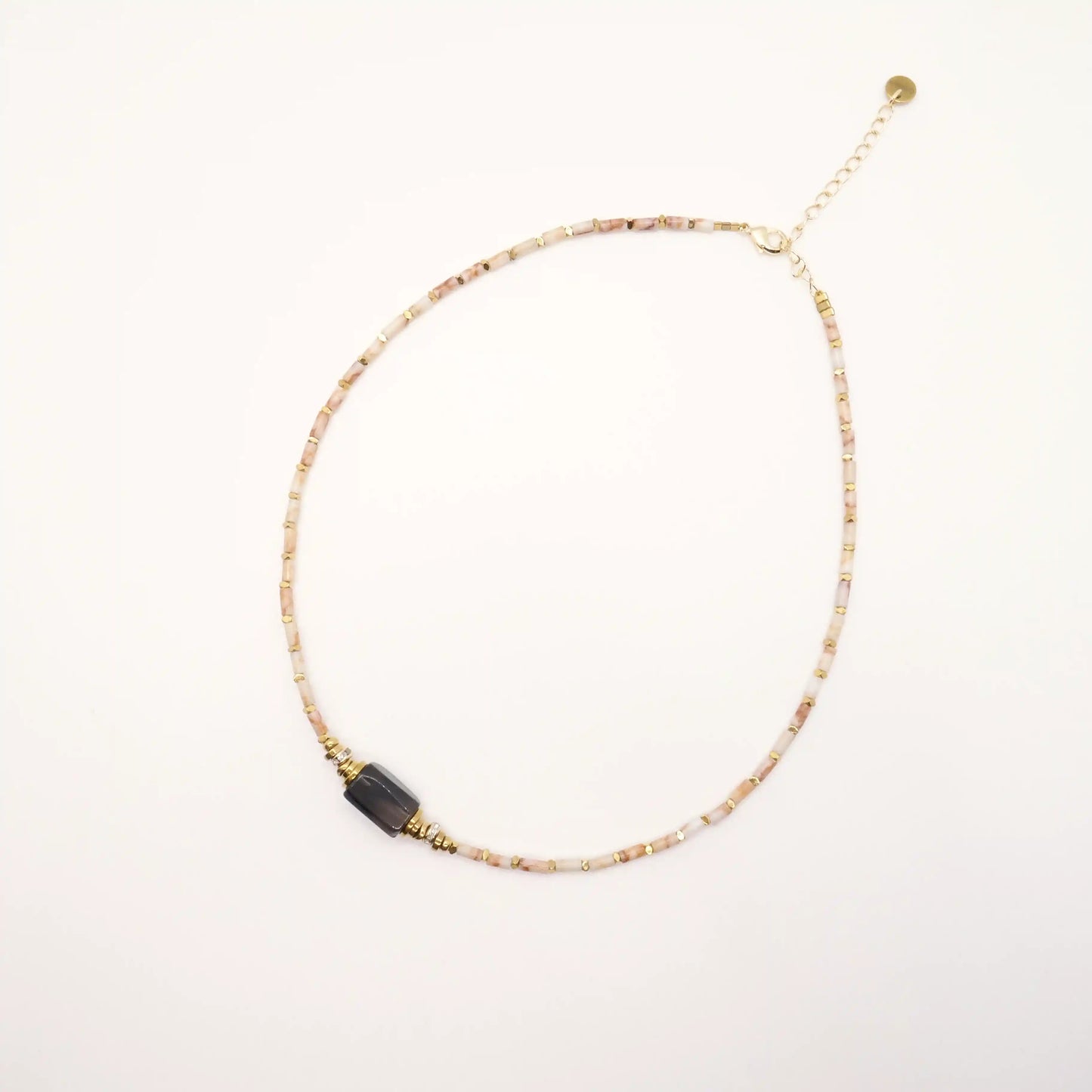 Multicolored pearl necklace