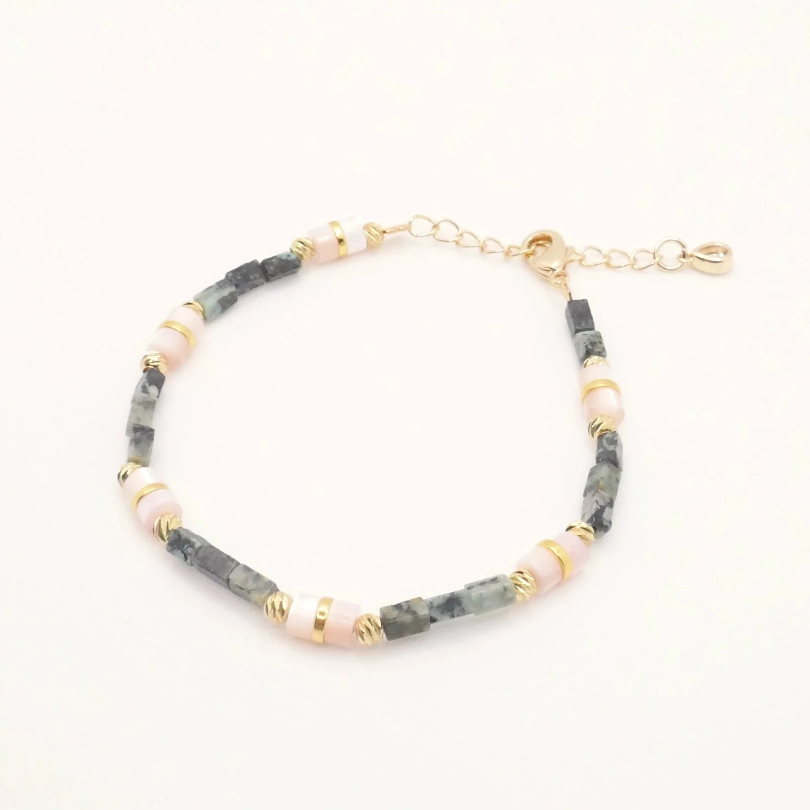 Bracelet vert, rose poudré et or pour femme