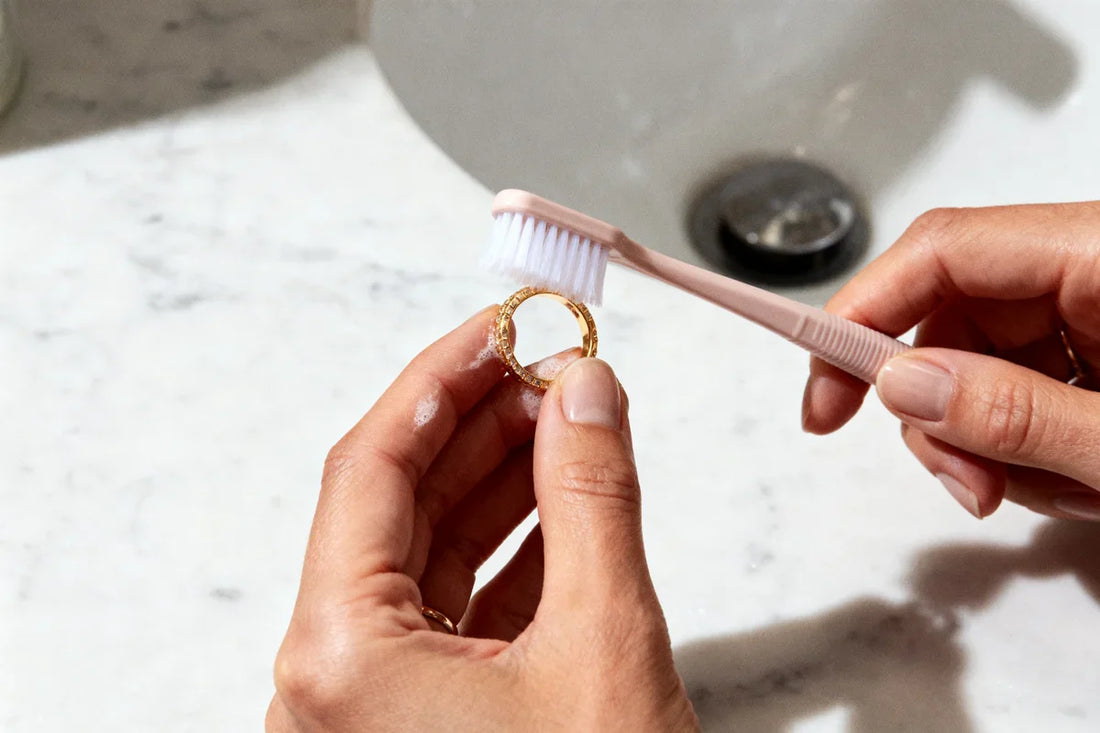 comment nettoyer bague en or - Cloralys Bijoux