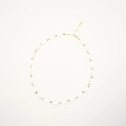 Collier Janice