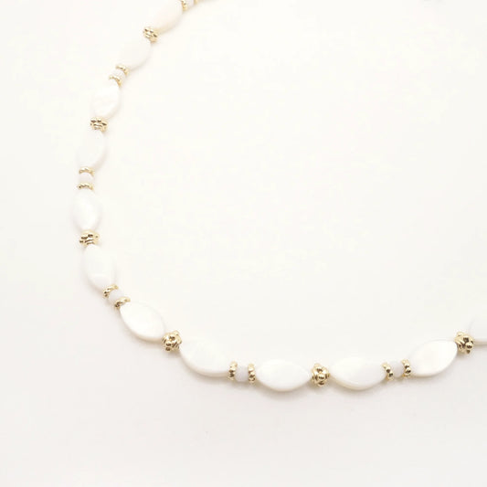 Collier Janice