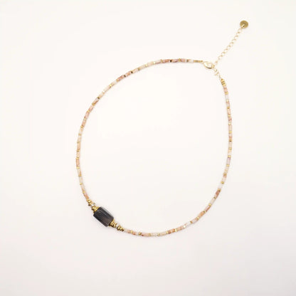 Multicolored pearl necklace