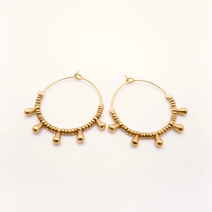 Boucles d'oreilles créoles pour femme en mini perles d'Hématite dorées à l'or fin
