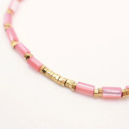 bracelet rose et or en perles et coquillages nacre