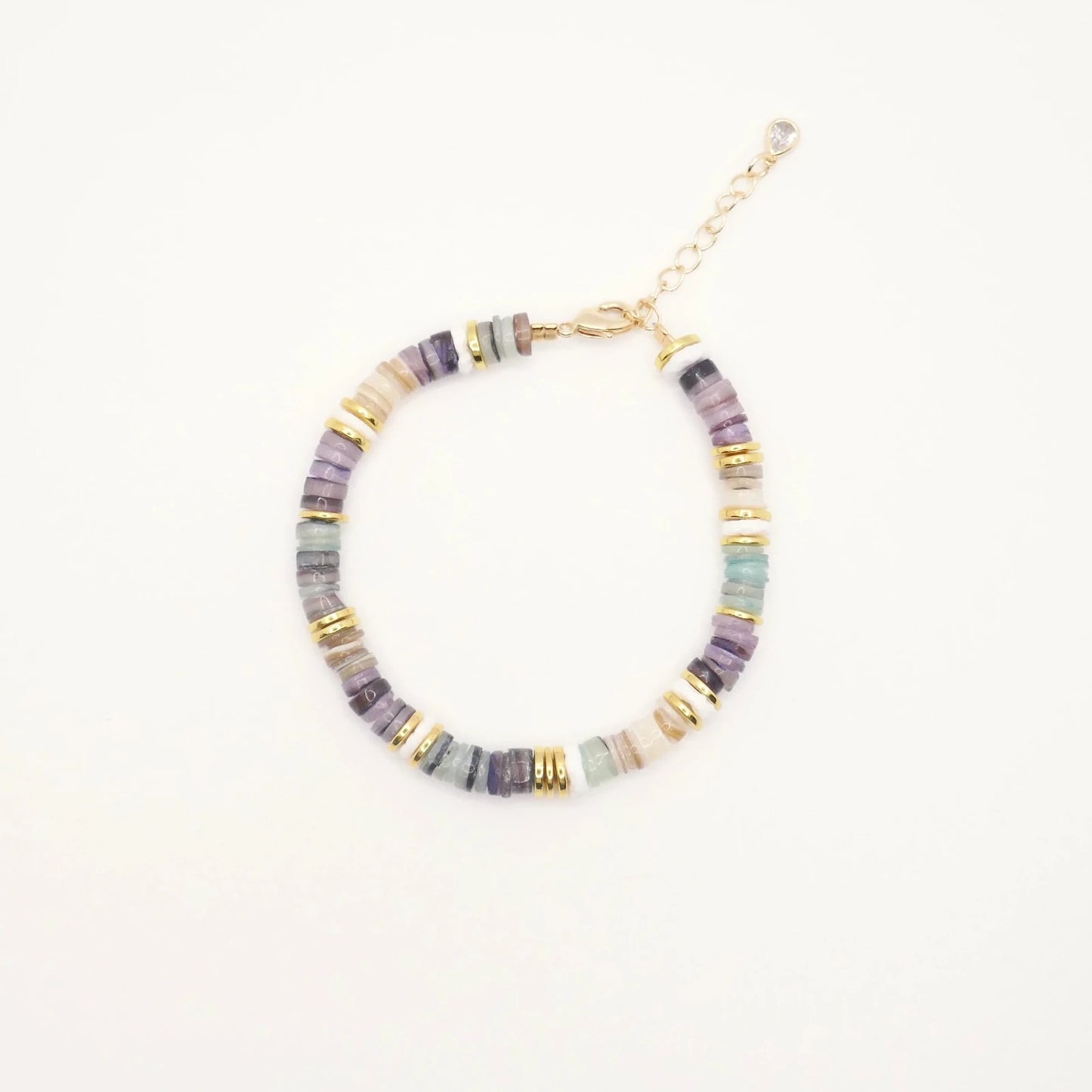 Bracelet multicolore en perles Heishi et plaqué or